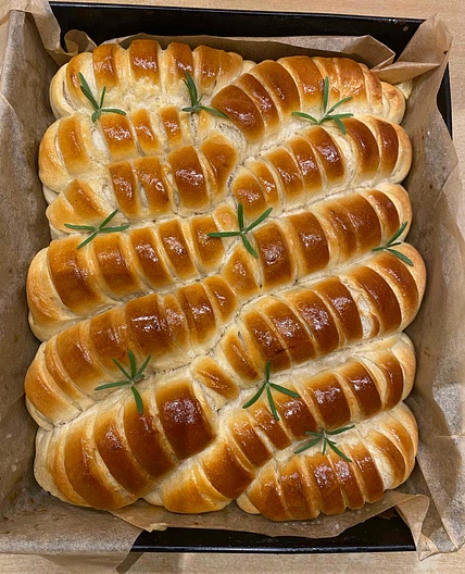 Soft Mozarella Stuffed Bread🍞🧀