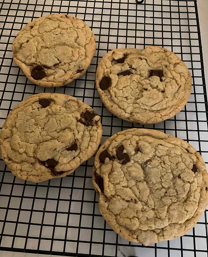 Absolutely amazing and decadent chocolate chip cookies 