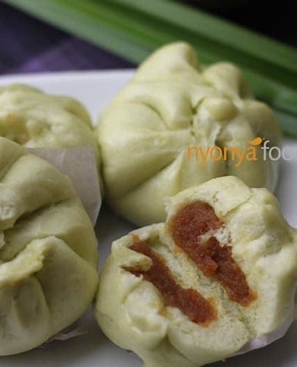 Kaya Steamed Buns (Kaya Bao)