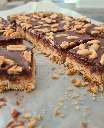 Choc Peanut Slice