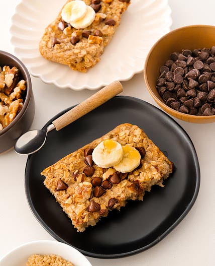 Banana Bread Oatmeal Bake