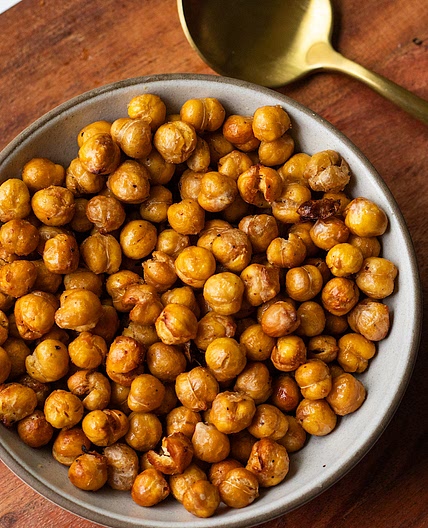 crispy roasted salt and vinegar chickpeas (air fryer option)