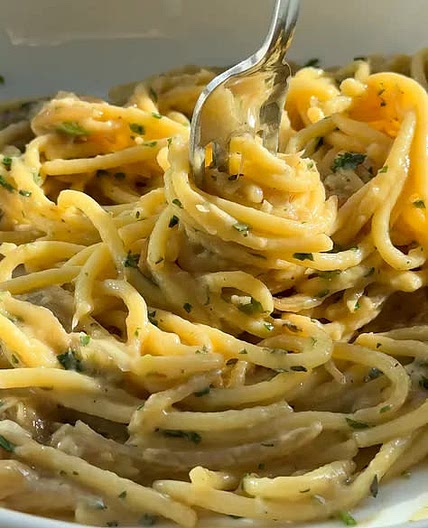 Creamy Caramelized Onion Pasta