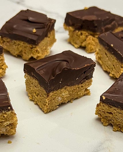 Homemade Reese's Peanut Butter Bars -