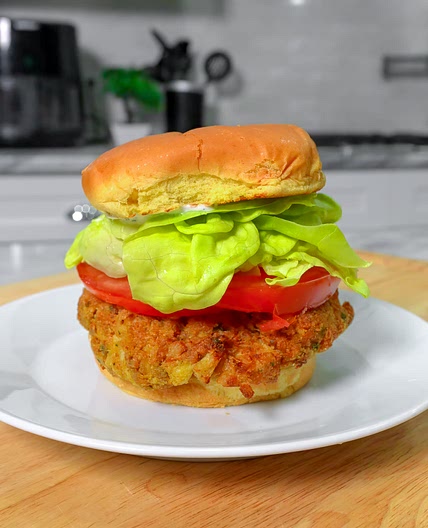 Air Fryer Crab Cake Sandwich