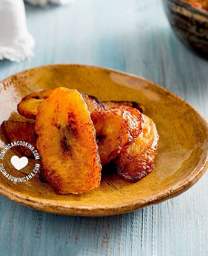 Plátanos Maduros Fritos [Recipe + Video] Fried Sweet Plantains