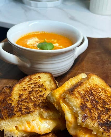 Roasted Tomato & Basil Soup with Grilled Cheese