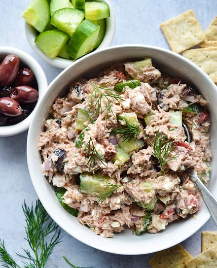 Spinach and Tuna Salad with Cocoa Vinaigrette