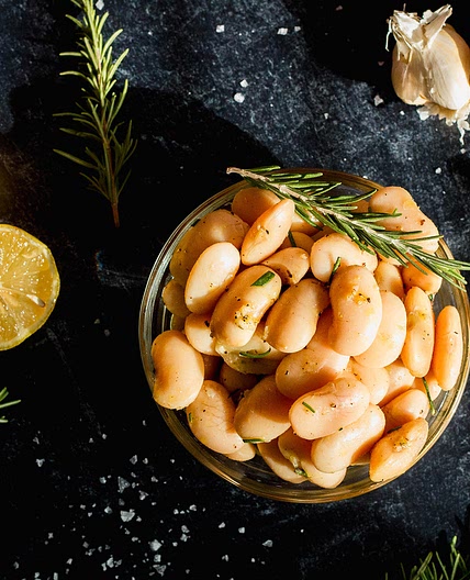 Herbed White Beans