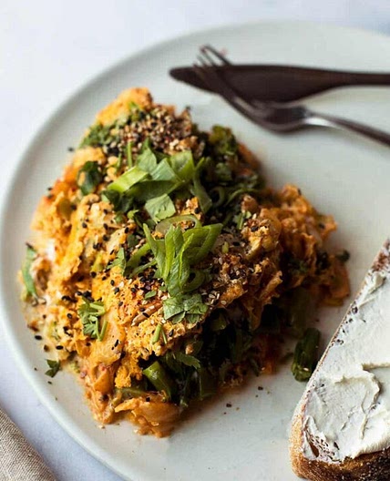 Easy Kimchi Omelet (Korean-Inspired Eggs)