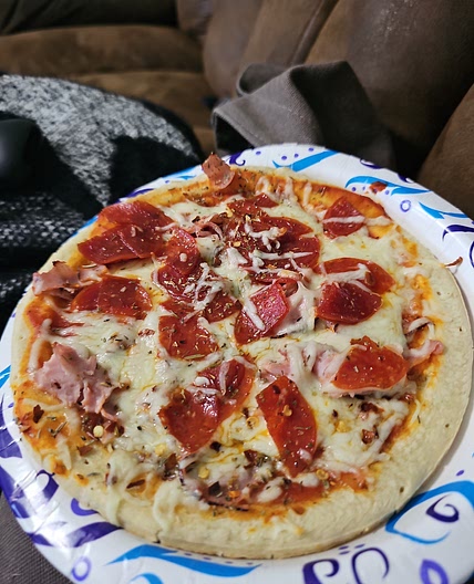 Quick home made pizza (pre made crust)