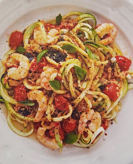 Zucchini-Nudeln mit Garnelen