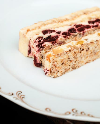Moskva Hotel Cake
