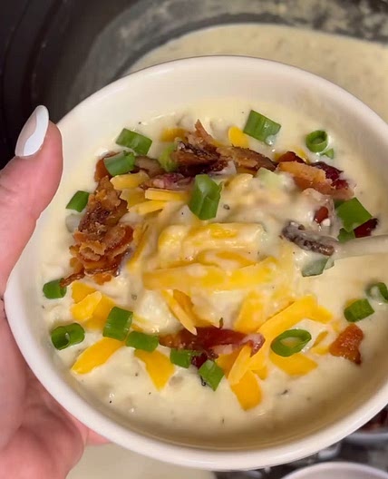 Crockpot Easy Baked Potato Soup
