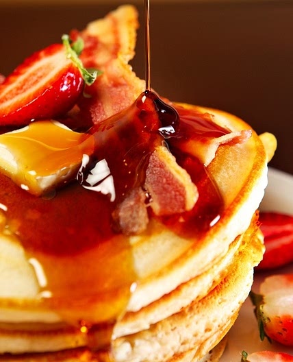 Bacon Buttermilk Pancakes Recipe