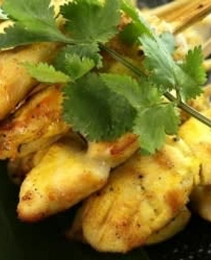Chicken Satay with peanut sauce