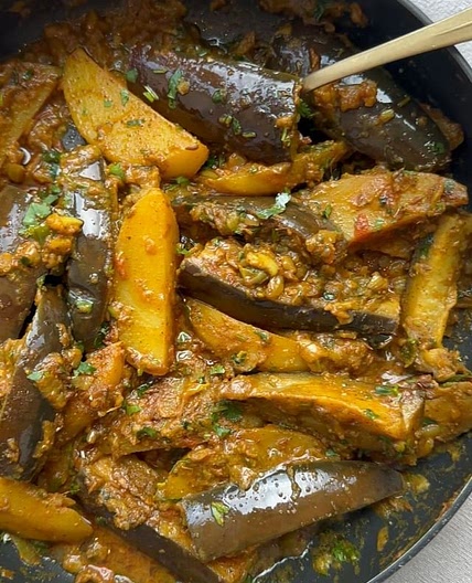 PUNJABI BAINGAN ALOO