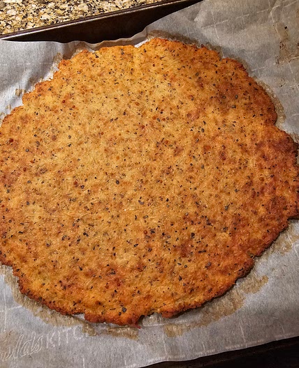 Chicken pizza crust