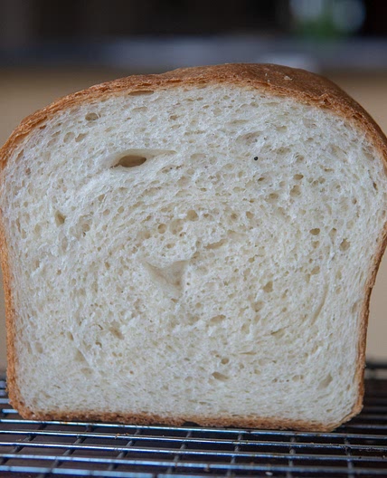 Simple sandwich bread