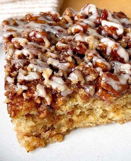  Upside Down Crumb Cake 😋🍌