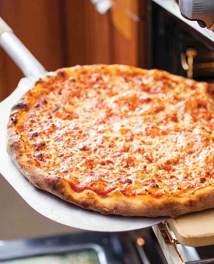 thin-crust pizza