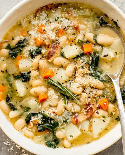 Tuscan White Bean & Kale Soup