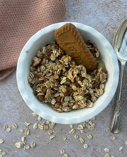 Biscoff Breakfast Crumble 😋