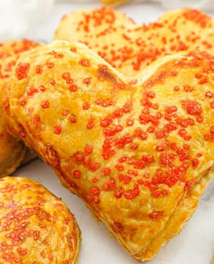 Nutella Filled Heart Puff Pastries