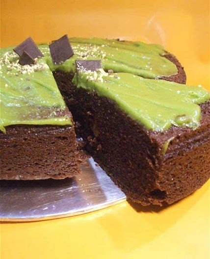 Choco-Avo Crunch Cake