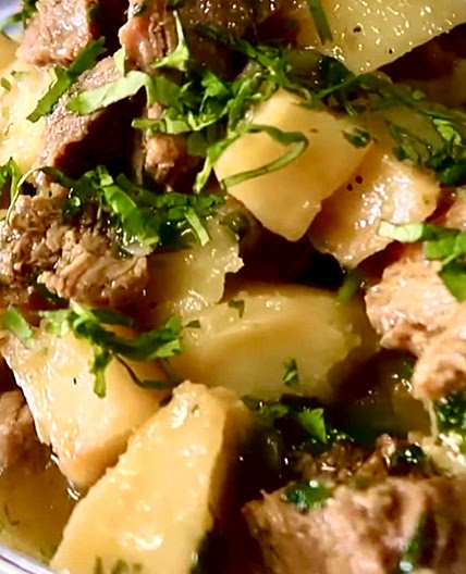 Kulqasiyeh or Potato Kulqasiyeh