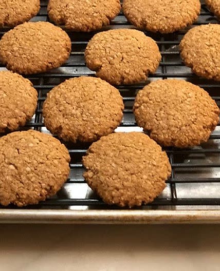 OAT DIGESTIVE BISCUITS