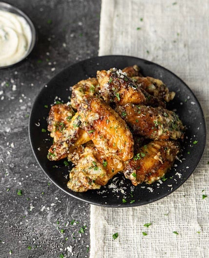 Roasted Garlic Parmesan Chicken Wings 