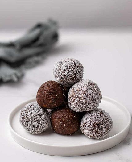 Keto Chocolate Fat Balls