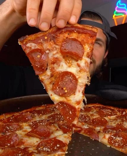 The 649 Cal 12” Pepperoni Pizza