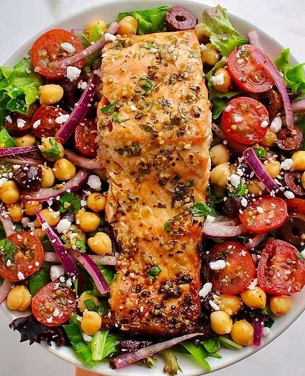 Mediterranean salmon salad 🥗