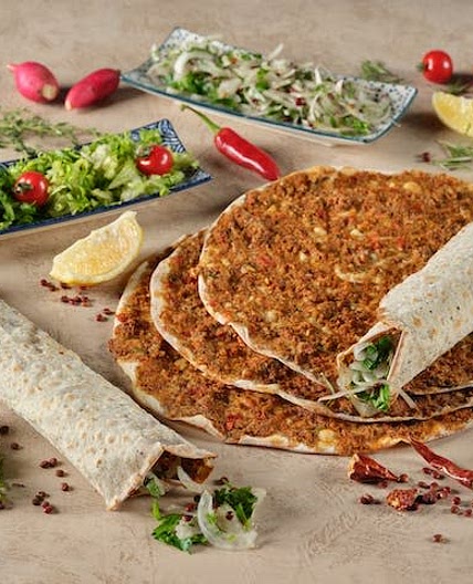 Quick & Easy Lahmacun