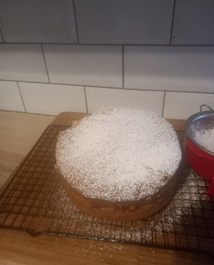 Vanilla sponge cake