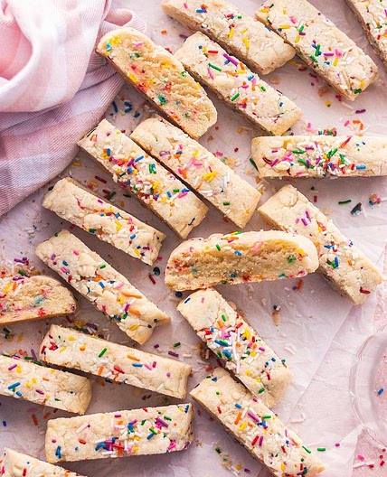 ✨Funfetti Cookie Sticks✨