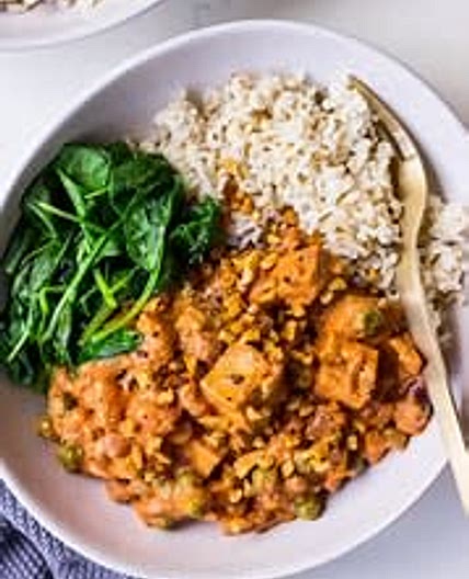Peanut Butter, Spinach, and Cocoa Brown Rice Bowl