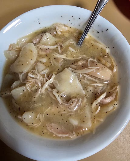 4 ingredient Easy Chicken and dumplings