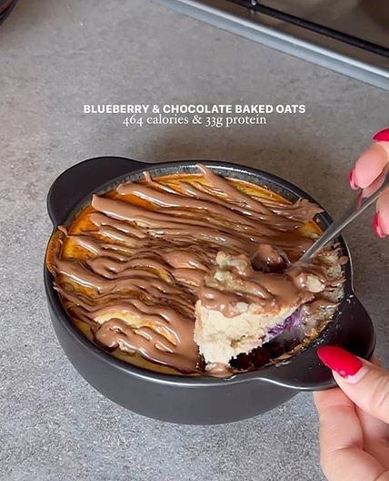 BLUEBERRY & MILK CHOCOLATE BAKED OATS🍫😍