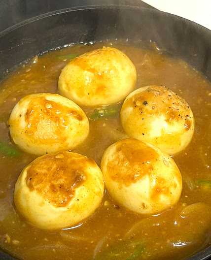 Easy & Delicious Fried Egg Curry