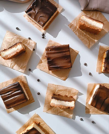 Cheesecake Bars With Chocolate Ganache