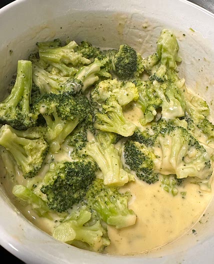 Cheese sauce for broccoli