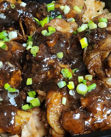 Instant Pot Chicken Adobo
