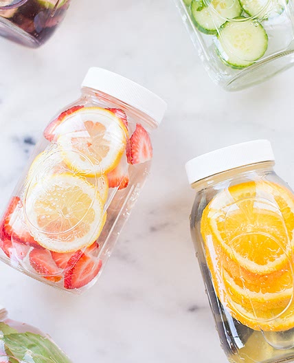 5 Easy Fruit-Infused Water Recipes