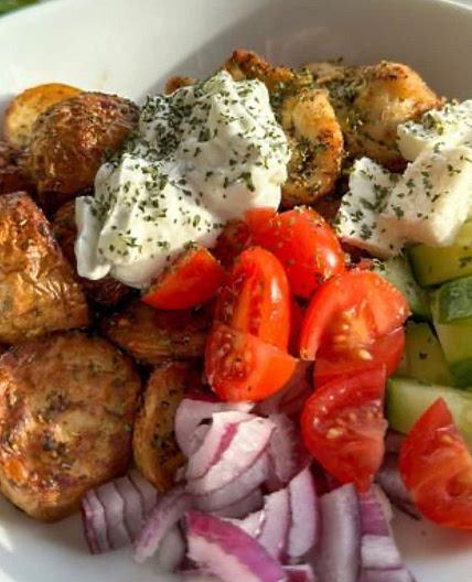 Greek chicken bowls 