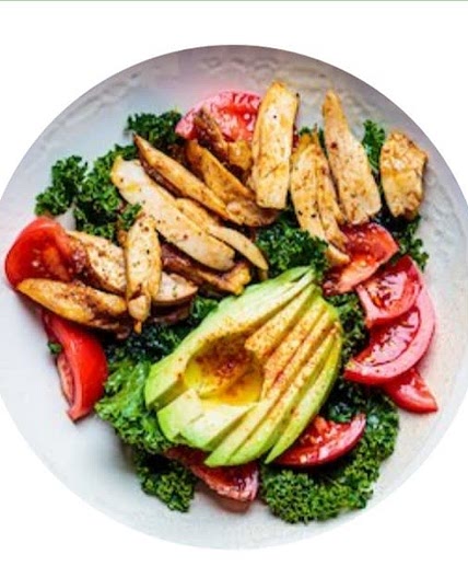 Kale and chicken salad