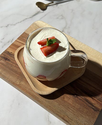 Strawberry & cream dessert