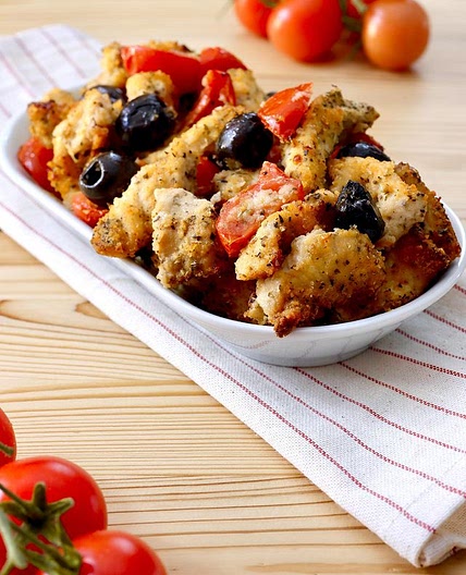 STRACCETTI DI POLLO CON POMODORINI E OLIVE IN FRIGGITRICE AD ARI